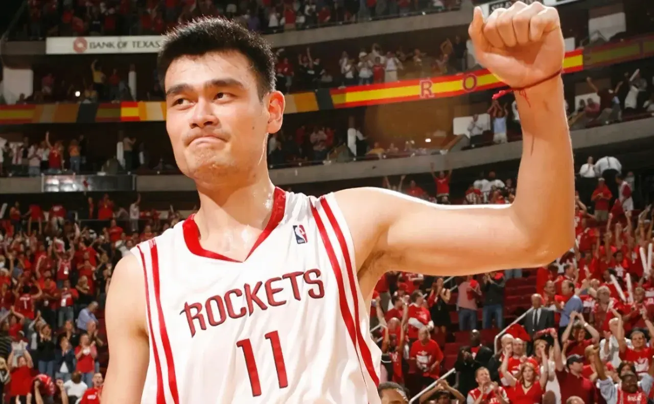 适应NBA, 岁姚明拿了, 轮秀出道 适应NBA, 岁姚明拿了, 轮秀出道